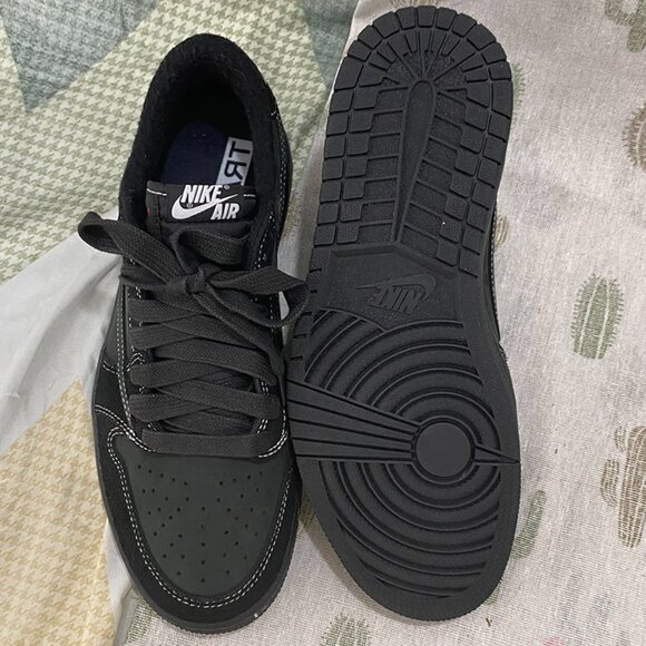 Jordan 1 Retro Low OG SP Travis Scott - Picture 8 of 9